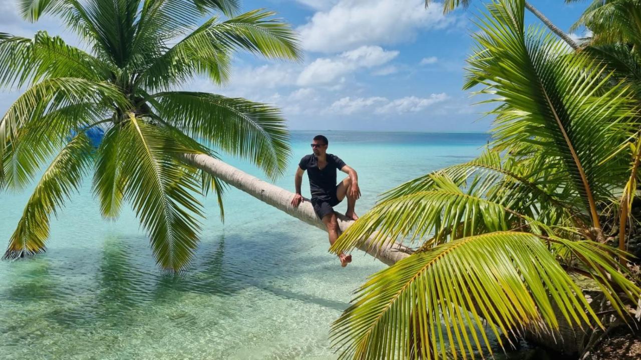 Island Life Maldives Retreat & Spa Magoodhoo Extérieur photo